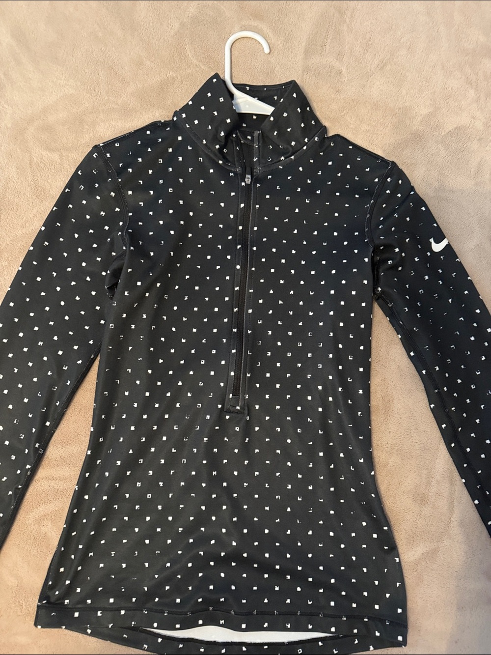 Nike Black Quarter-Zip Long Sleeve Women's Jacket— Never Worn